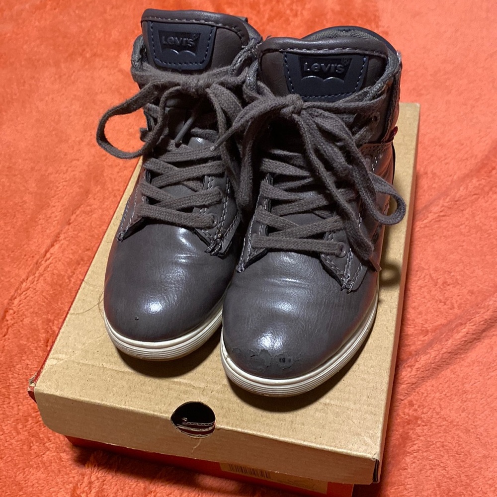 Levi boots toddler size 11 🥾